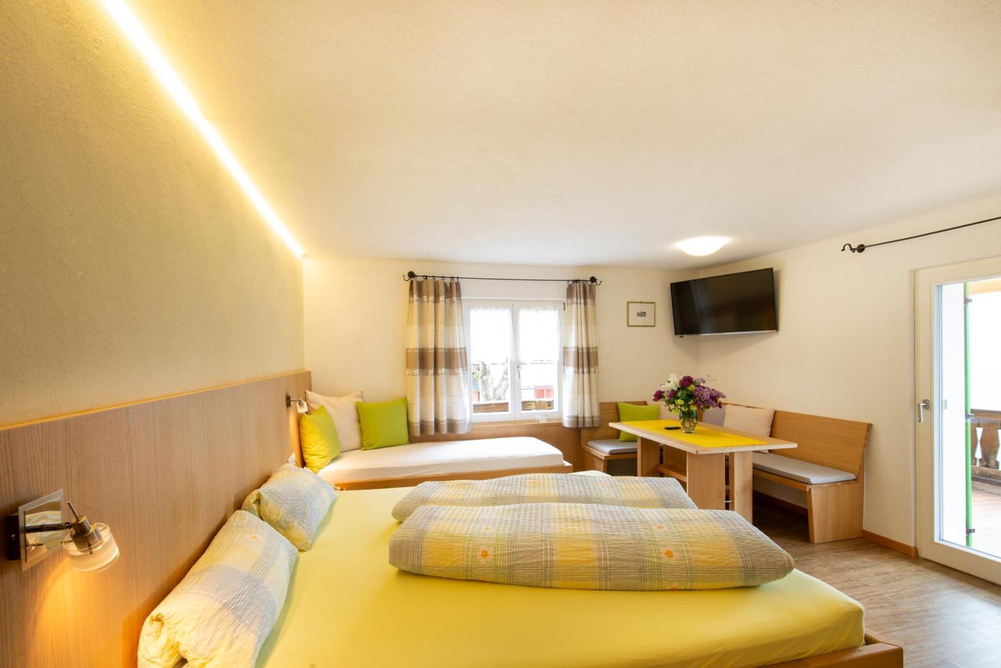 B & B Apartments Ortlerblick Sluderno Exterior foto